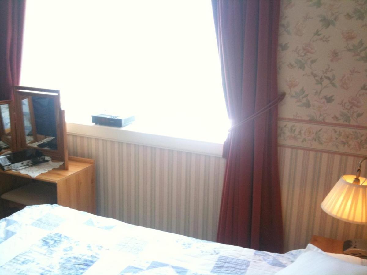Almond House B&B Edinburg Exteriör bild